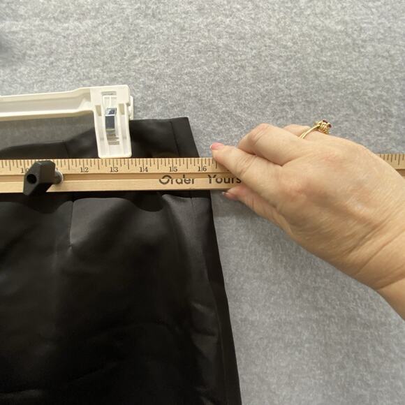 BOW DETAIL SATIN MINI SKIRT Women’s Size 10 Coquette Whimsigoth GothFormal NWT - Picture 6 of 6